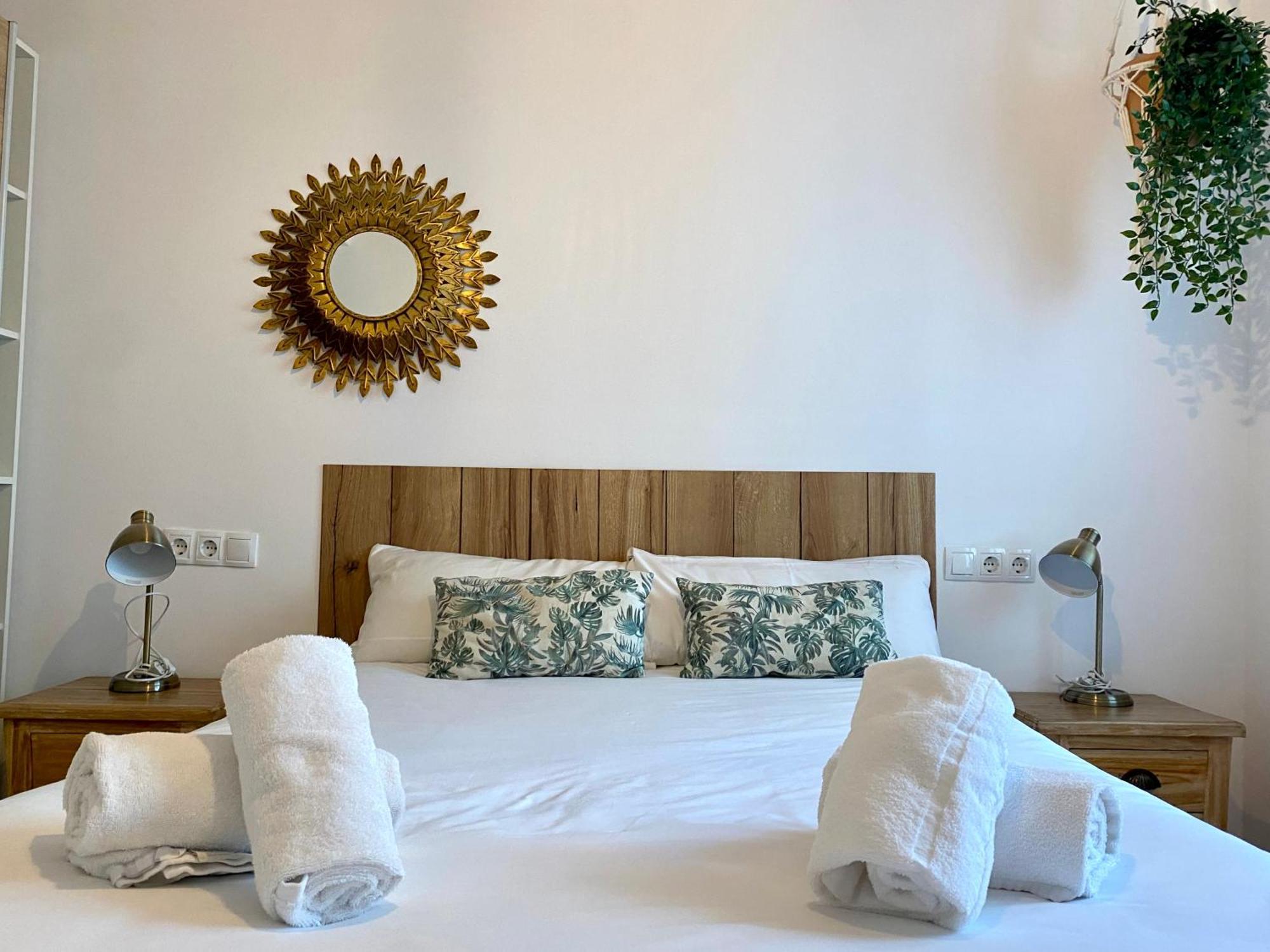 Apartament Vtz El Balcon De Rey Alfonso I Saragossa Zewnętrze zdjęcie